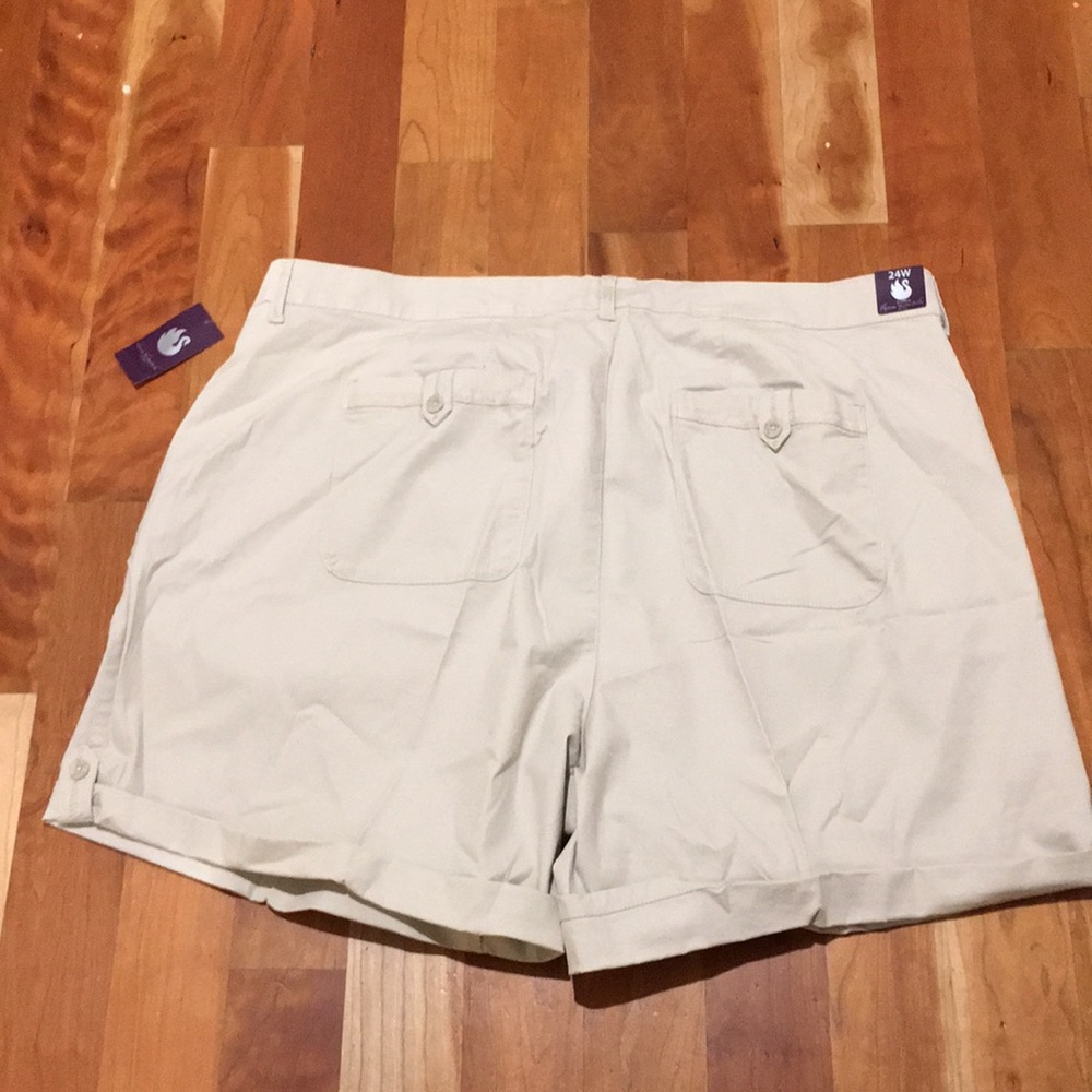 NWT Gloria Vanderbilt Stretch Khaki Shorts 24W - Picture 5 of 6